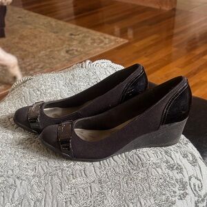 Elegant Black Wedge Anne Klein sport shoes